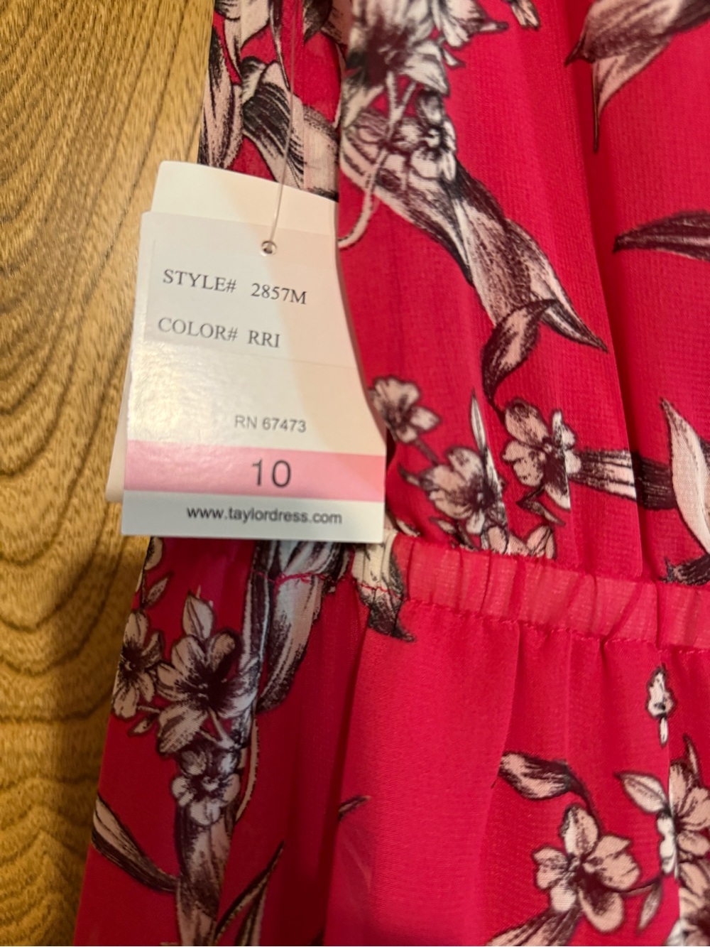 Taylor Dress Sleeveless Fuchsia Floral V-Neck Tiered Maxi Dress. NWT - Picture 9 of 12